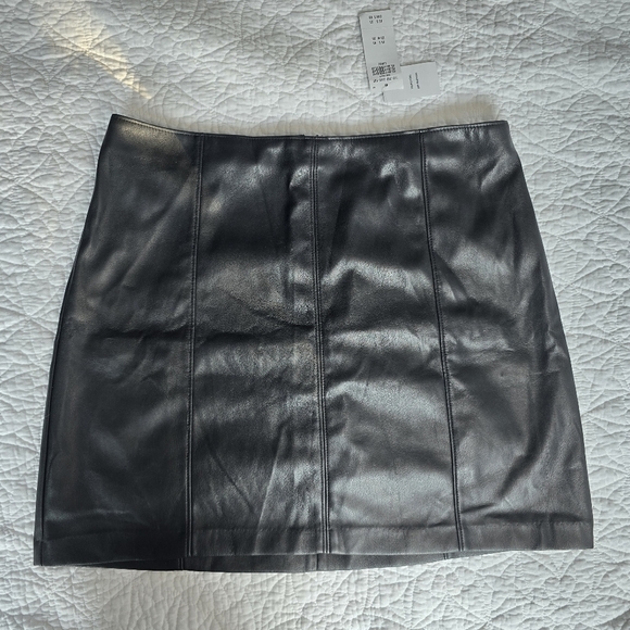 Abercrombie & Fitch Dresses & Skirts - Abercrombie And Fitch Mini Vegan Leather Black Skirt